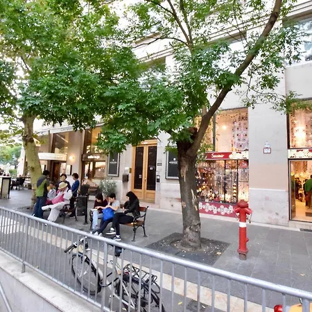 Standard By Hi5 - Bazilika * Будапешт