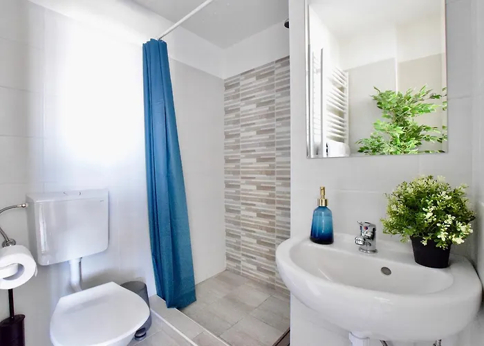 Standard By Hi5 - Bazilika * Будапешт