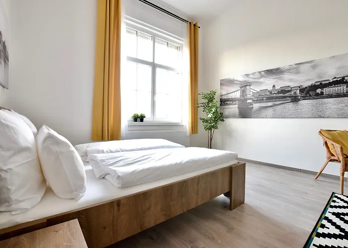 Standard By Hi5 - Bazilika