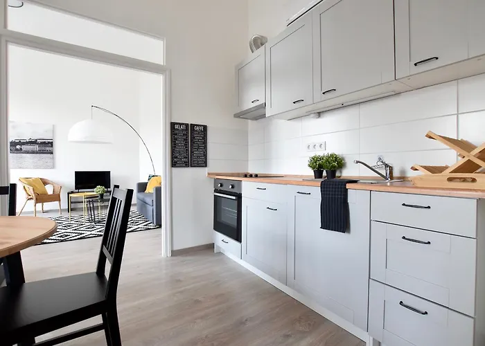 Standard By Hi5 - Bazilika *