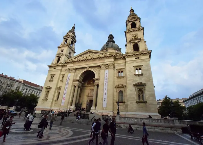 Апартаменты Standard By Hi5 - Bazilika