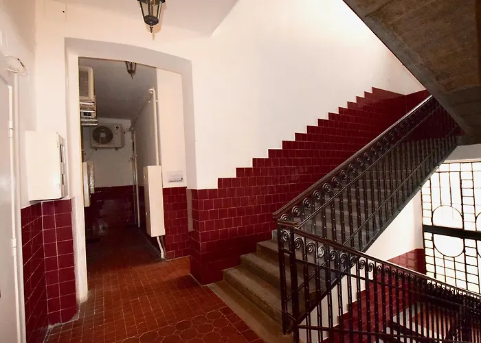 Standard By Hi5 - Bazilika Апартаменты Будапешт