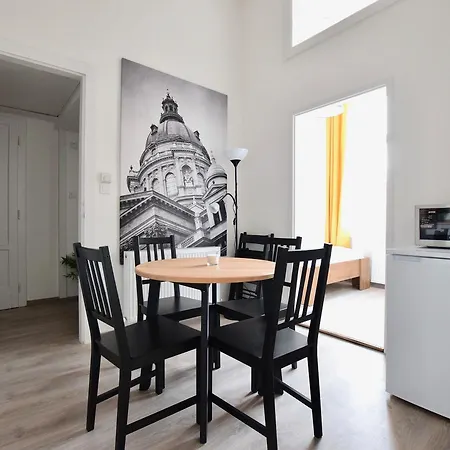 Standard By Hi5 - Bazilika *